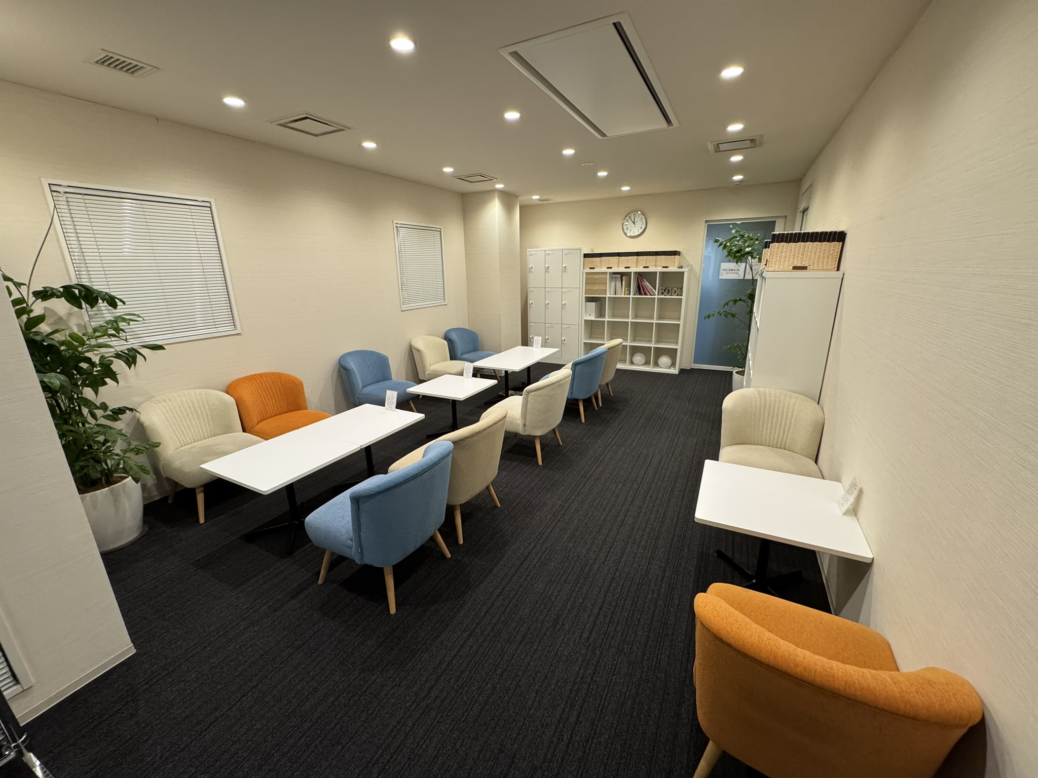 Qualiteg Communication Room 1