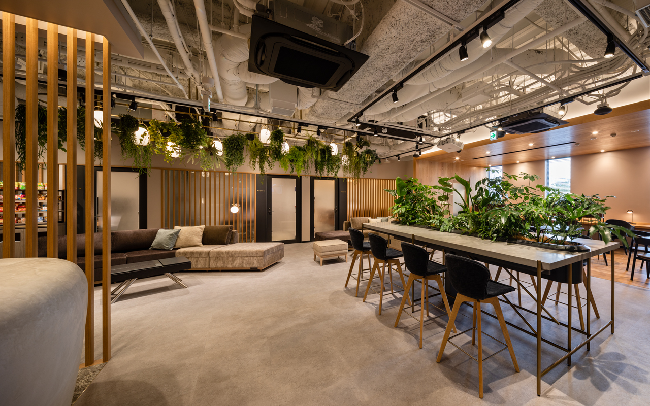 Qualiteg Lounge Area